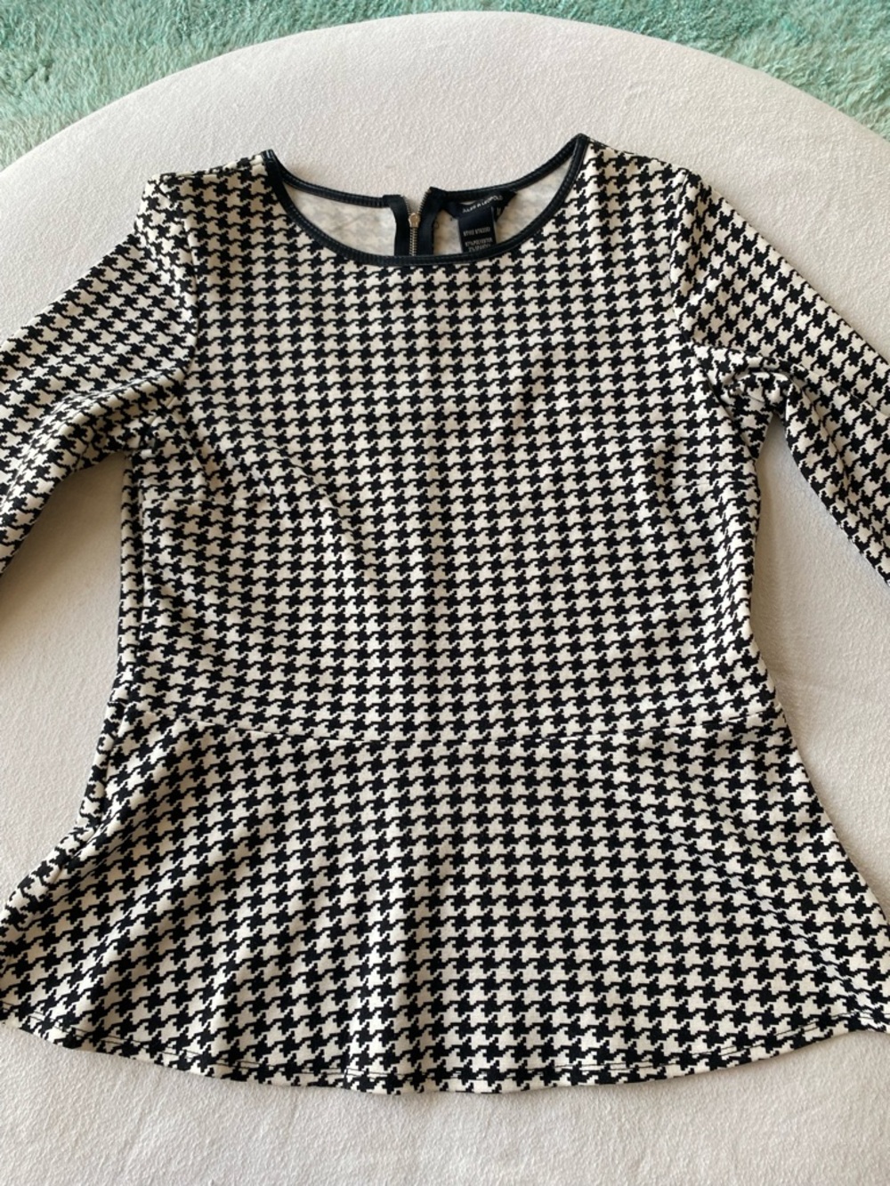 Jules & Leopold Black and White Houndstooth Peplum Top - Picture 3 of 9